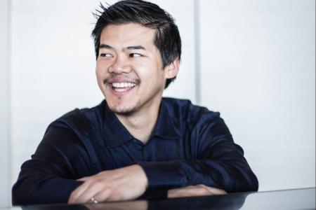 Winston Choi, piano headshot