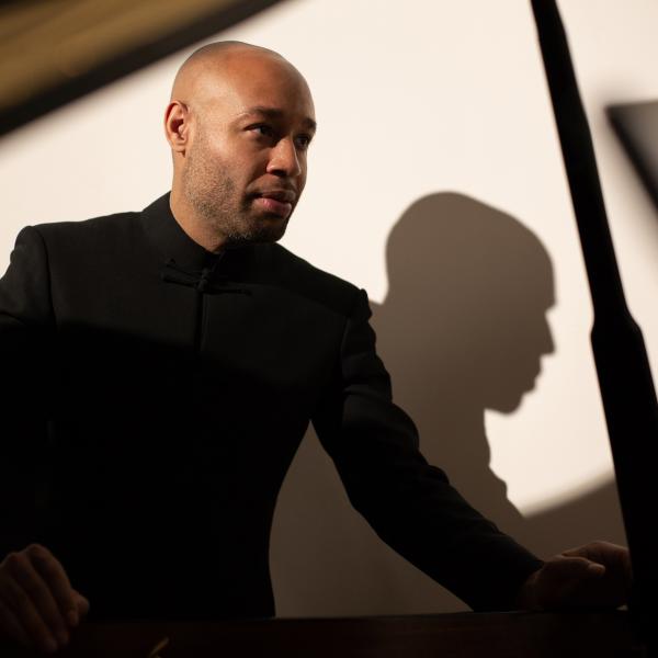 Aaron Diehl Square Headshot