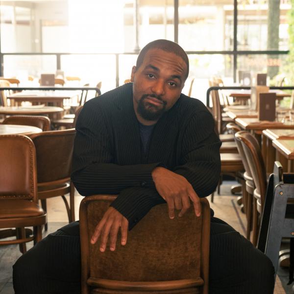 Sullivan Fortner seated press photo